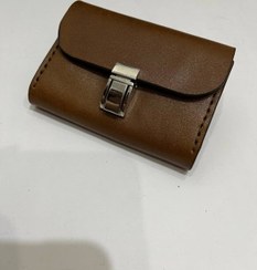 تصویر جاکارتی چرم آکاردئونی قهوه ای روشن قفلدار 