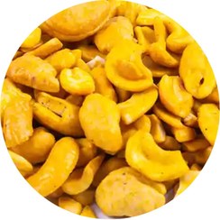 تصویر بادام‌ هندی زعفرانی پرک و خرد 