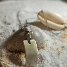 تصویر گردنبند وان 