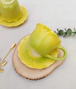 تصویر فنجان و نعلبکی تک جعبه طرح گل 