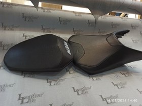 تصویر روکش زین مخصوص صندلیهای دو تیکه - مشکی / قرمز / مدت زمان یک روز برای طراحی seat cover sport motorcycle