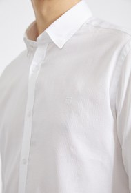 تصویر پیراهن سفید مردانه دکمه مخفی White Men's Hidden Button Shirt - Original Deylam