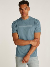 تصویر تی‌شرت یقه گرد با گلدوزی لوگو برند Calvin Klein Logo Embroidered Crew Neck T-Shirt