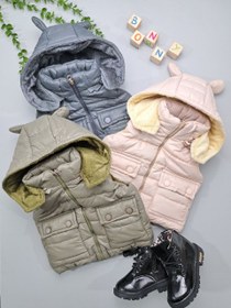 تصویر پافر شمعی کلاهدار داخل خز 