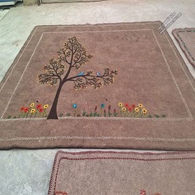 تصویر فرش نمدی 6 متری 