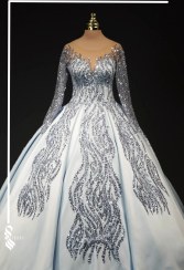 تصویر لباس عروس رنگی مدل نیل 