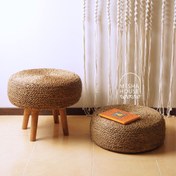 تصویر پاف پایه‌دار و پاف ساده حصیری 