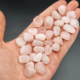 تصویر پک ۱۰۰ گرم تامبل رز کوارتز صورتی 