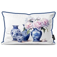 تصویر کوسن قلم آبی طرح گل صورتی و گلدان آبی 