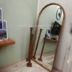 تصویر آینه قدی چوبی tall mirror