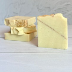 تصویر صابون پیله ابریشم گیاهی ضد لک مناسب پوست صورت 