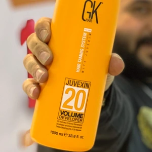 تصویر فروشگاه دنیای رنگ کیمیا