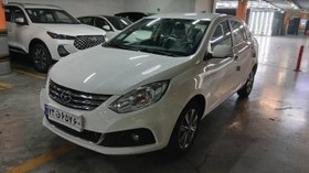 تصویر جک J4 مدل 1404 ا اتوماتیک اتوماتیک