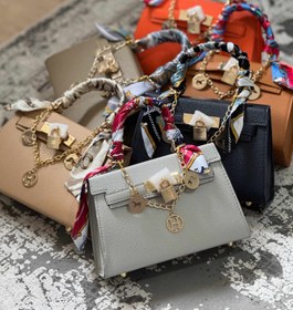 تصویر کیف هرمس آویزدار 