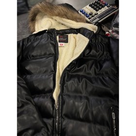 تصویر کاپشن فوق زیبای چرم پفکی ضخیم داخل خز -وزن ۱ کیلو ! Ultra-beautiful thick silicone leather jacket inside fur - weight 1 kg!