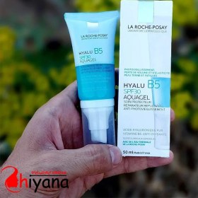 تصویر کرم آکوا ژل ترمیم کننده لاروش پوزای حاوی SPF30 La Roche-Posay restoring aqua gel cream containing SPF30