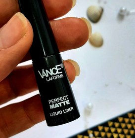 تصویر خط چشم مات برند ونس اصل مدل مویی حجم 2.5 میل آلمانی Vance Vance