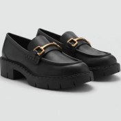 تصویر کفش لوفر زنانه، کفش راحتی و روزمره زنانه شیک و پرفروش پاییز 2025 اصل ترکیه برند MANGO به رنگ مشکی 