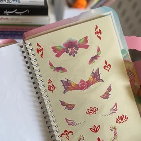 تصویر دفتر استیکری طراحی چهره لباس ورنگ آمیزی ملودی 