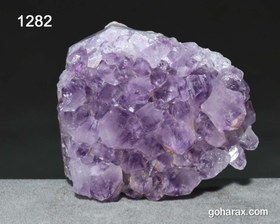 تصویر سنگ زینتی آمیتیست 