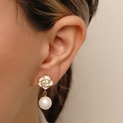 تصویر گوشواره استیل ٣١۶ گل و مروارید 