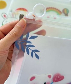 تصویر پوشهa4 ضدآب فانتزی 