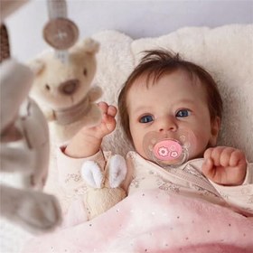 تصویر GYCV Lifelike Baby Dolls Girl - نوزاد وینیل نوزاد واقعی 18 اینچی، بدن نرم عروسک نوزاد دوباره متولد شده، عروسک بچه واقعی که به نظر می رسد کودک واقعی از وینیل سیلیکونی، عروسک های متولد شده با ست اسباب بازی تغذیه 