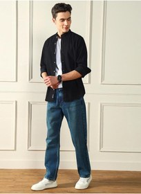 تصویر شلوار جین مردانه آبی میانه با فیت راحت - راحت و غیررسمی برند dennis lingo Men's Mid Blue Relaxed Fit Jeans - Comfortable and Casual