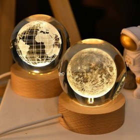 تصویر چراغ گوی کریستالی طرح ماه مدل پایه چوبی قطر 6 سانت 