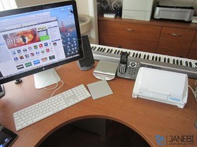 تصویر کیبورد نامریک اپل Apple Numeric Keyboard 