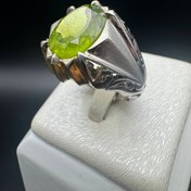 تصویر انگشتر نقره مردانه با سنگ زبرجد اصل 