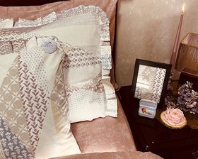 تصویر طرح لاله - روبالش Tulip