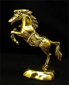 تصویر مجسمه اسب برنزی - پایه ی برنزی - 780 گرم ا Horse sculpture, bronze - base, the bronze - 780 grams Horse sculpture, bronze - base, the bronze - 780 grams