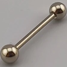 تصویر پیرسینگ زبان بیسیک کد ۷1۱ 