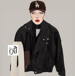 تصویر کت چرم زنانه مشکی یقه چپ و راستی 