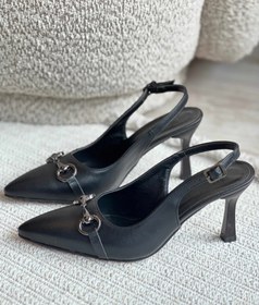 تصویر کفش پاشنه‌دار زنانه مشکی نوک‌تیز پشت‌باز | پاشنه ۷ سانت Women’s Black Slingback Heels – 7 cm