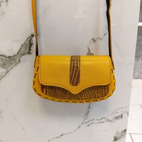 تصویر کیف چرم پروانه 