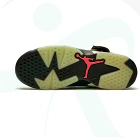 تصویر کتونی مردانه نایک Nike Air Jordan 6 Retro Travis Scott 