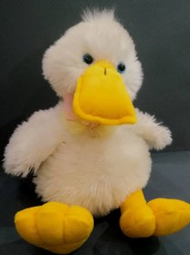 تصویر عروسک اردک بزرگ 