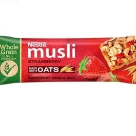 تصویر پروتیین بار موسلی با طعم توت فرنگی Nestle musli 35 gr 