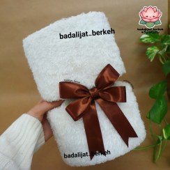 تصویر بوکت خزدار 