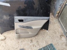 تصویر رودری عقب راست ام وی ام ۵۵۰ استوک 