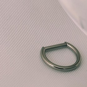 تصویر پیرسینگ بینی سپتوم (Septum Rings) استیل درجه یک وارداتی 