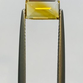 تصویر نگین سیترین طلایی تراش امرالد اصل سایز 5*9 