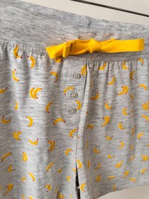 تصویر شورتک طرح موز 