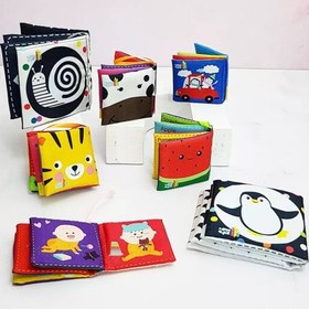 تصویر کتاب پارچه ای رنگی و سیاه و سفید 