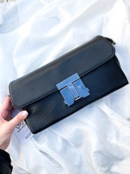 تصویر کیف زنانه پاسپورتی دنیزجنوا 