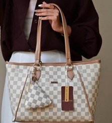 تصویر کیف کد 130 - کرم چهارخونه 