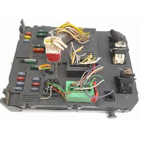 تصویر جعبه فیوز استوک ۲۰۶ BSI 