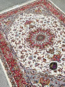 تصویر فرش ماشینی زرین 700 شانه کلاسیک اولیا کرم 